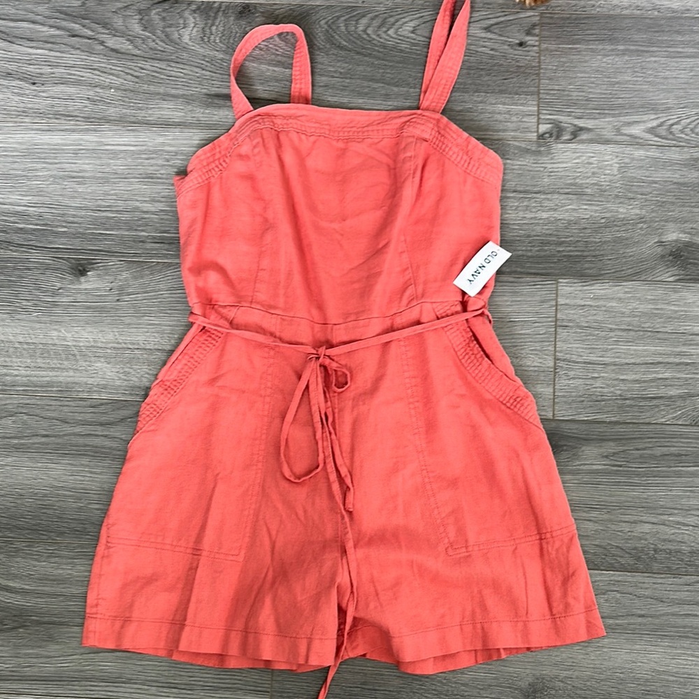 Old Navy Coral shorts jumpsuit